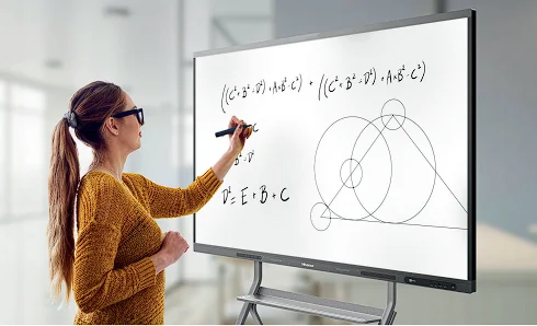 Interaktives Display Wien – Touch-Display mit Stift für Schulen und Konferenzräume von AVplus e.U.